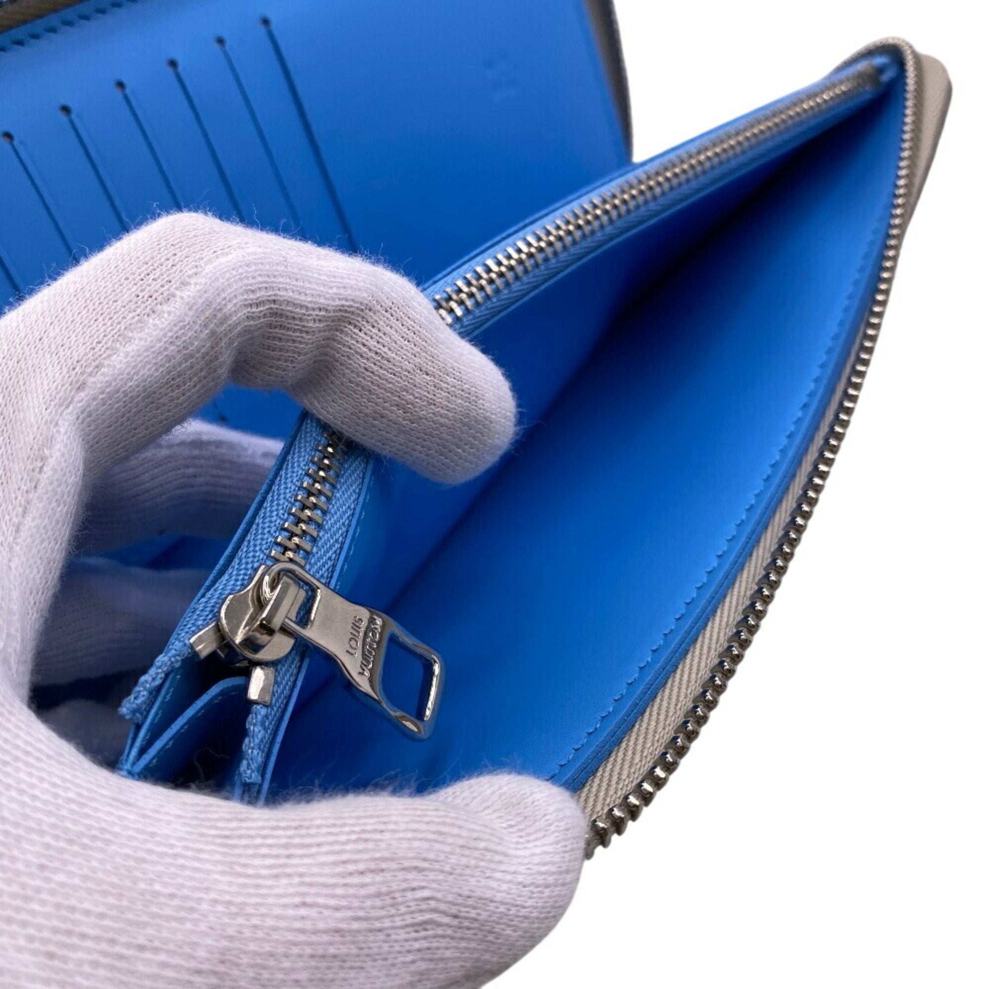 Louis Vuitton M81573 Zippy Wallet Vertical Round Taurillon Climbing Long Blue Women's