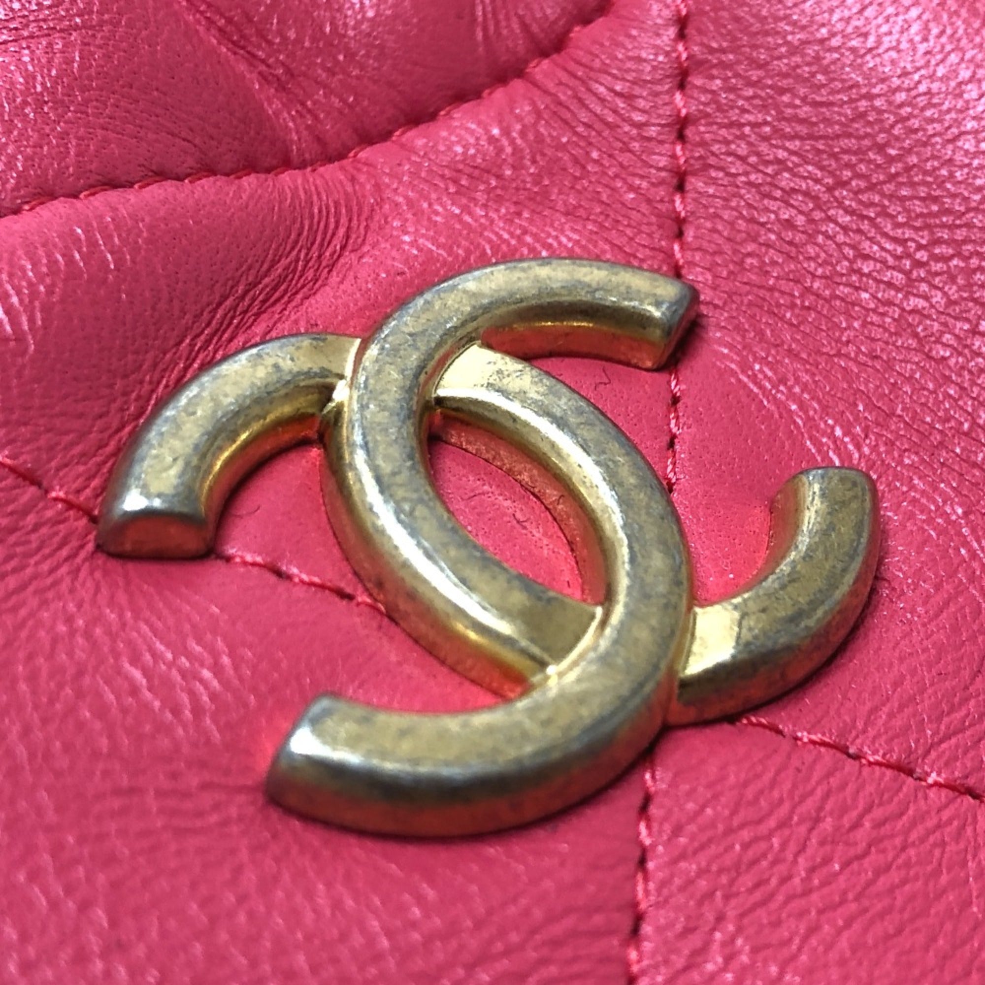Chanel Chain Hand Bag Pink Gold Hardware