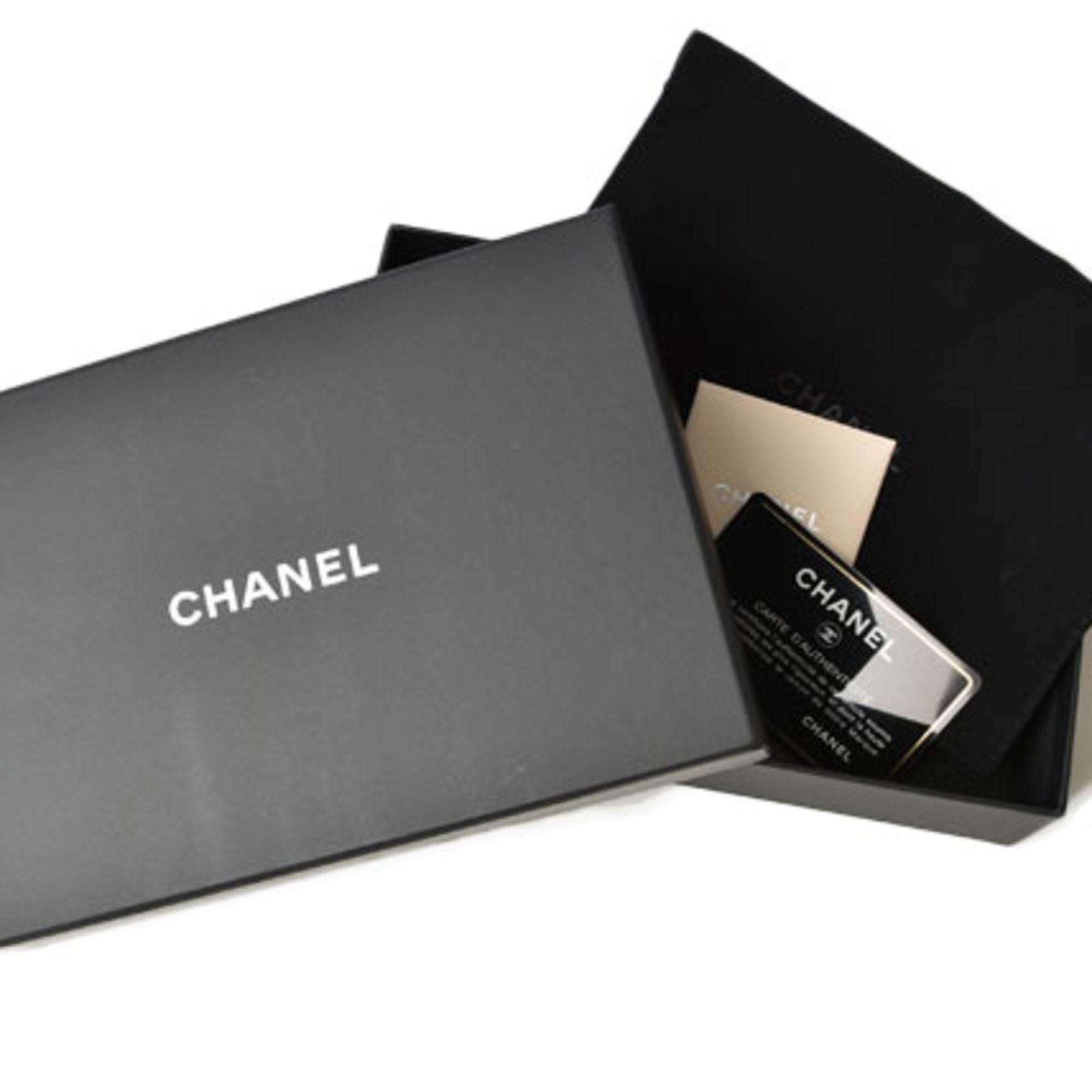 Chanel Medium Quilted Matelasse Caviar Wallet Moss Green