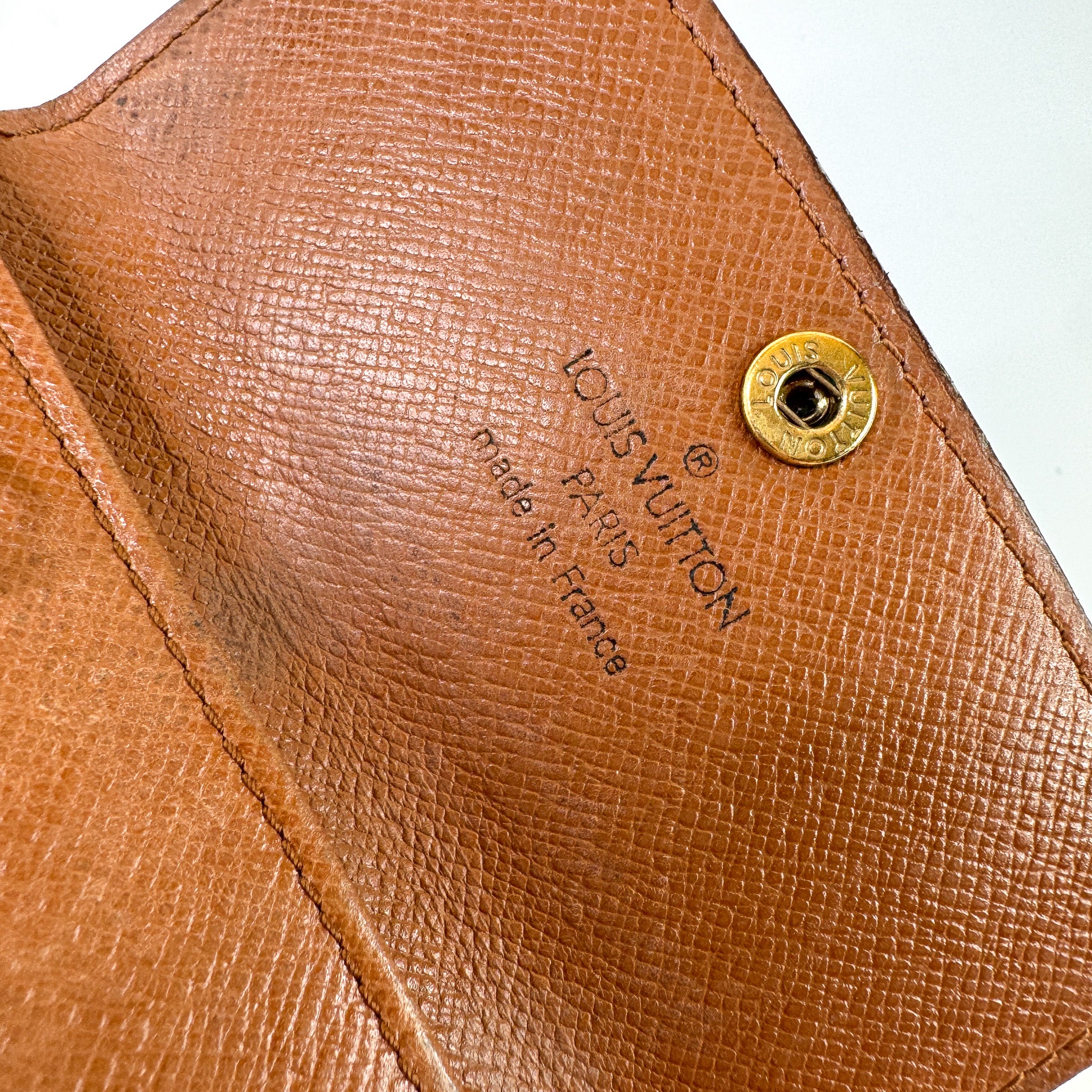 Pre-Owned Authentic Louis Vuitton Coated Canvas Monogram Key Holder