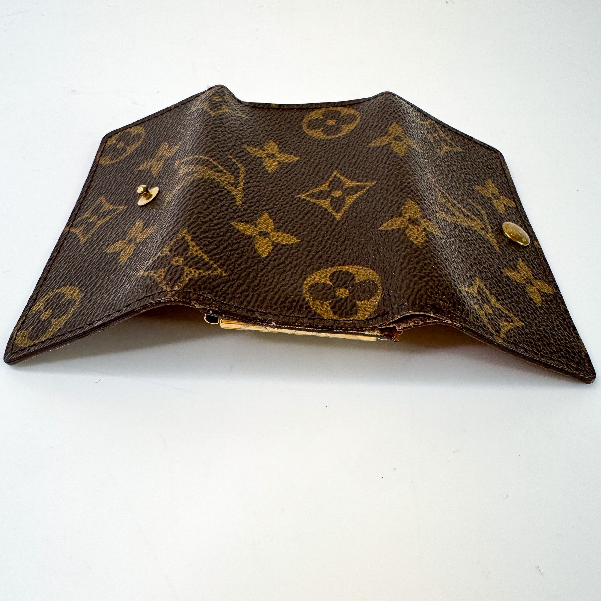 Pre-Owned Authentic Louis Vuitton Coated Canvas Monogram Key Holder