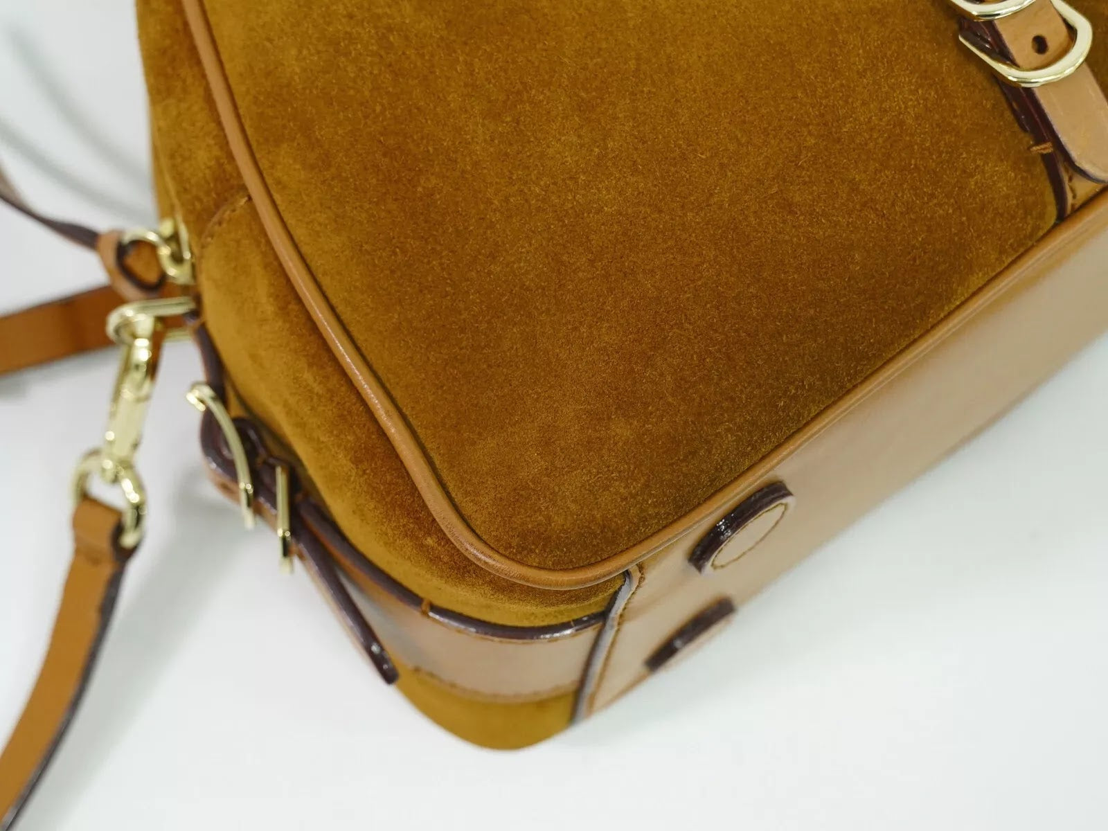 Pre-Owned Authentic Jimmy Choo Varenne Tan Suede Bowling Bag Crossbody with Gold Hardware
