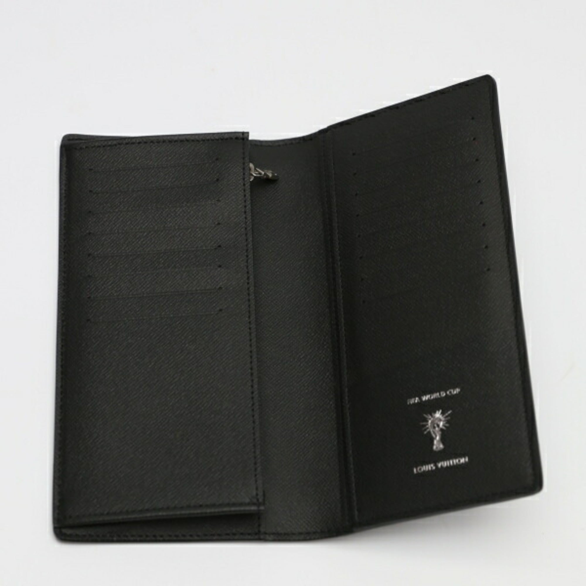 Louis Vuitton Epi Leather Brazza Wallet Noir M63294