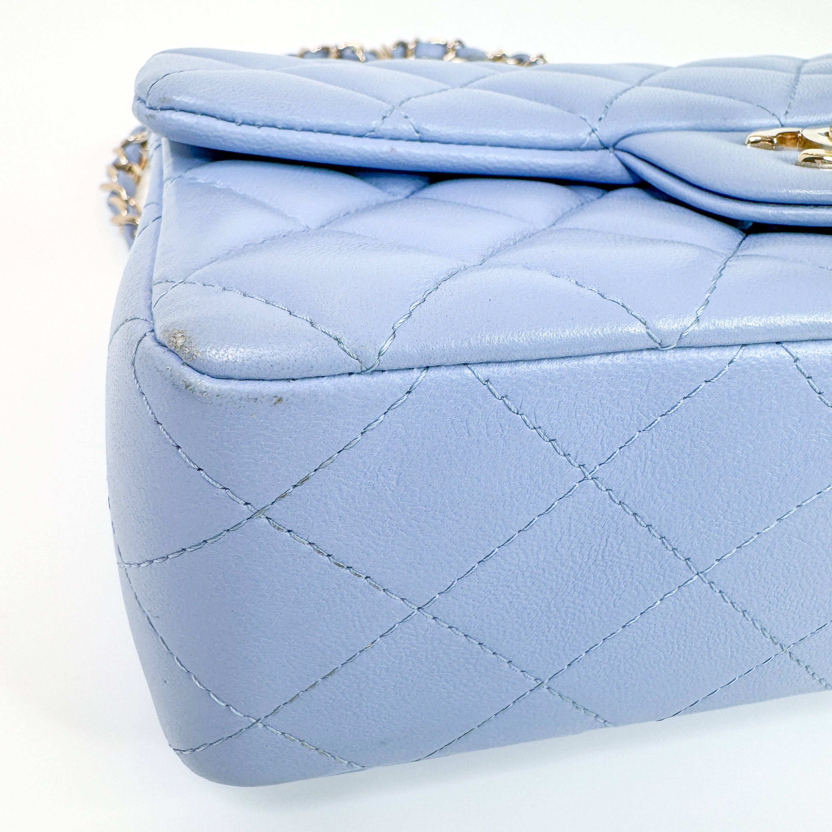 Pre-Owned Authentic 2020 Chanel Lambskin Mini Rectangle Light Baby Blue Crossbody Bag with Gold Hardware
