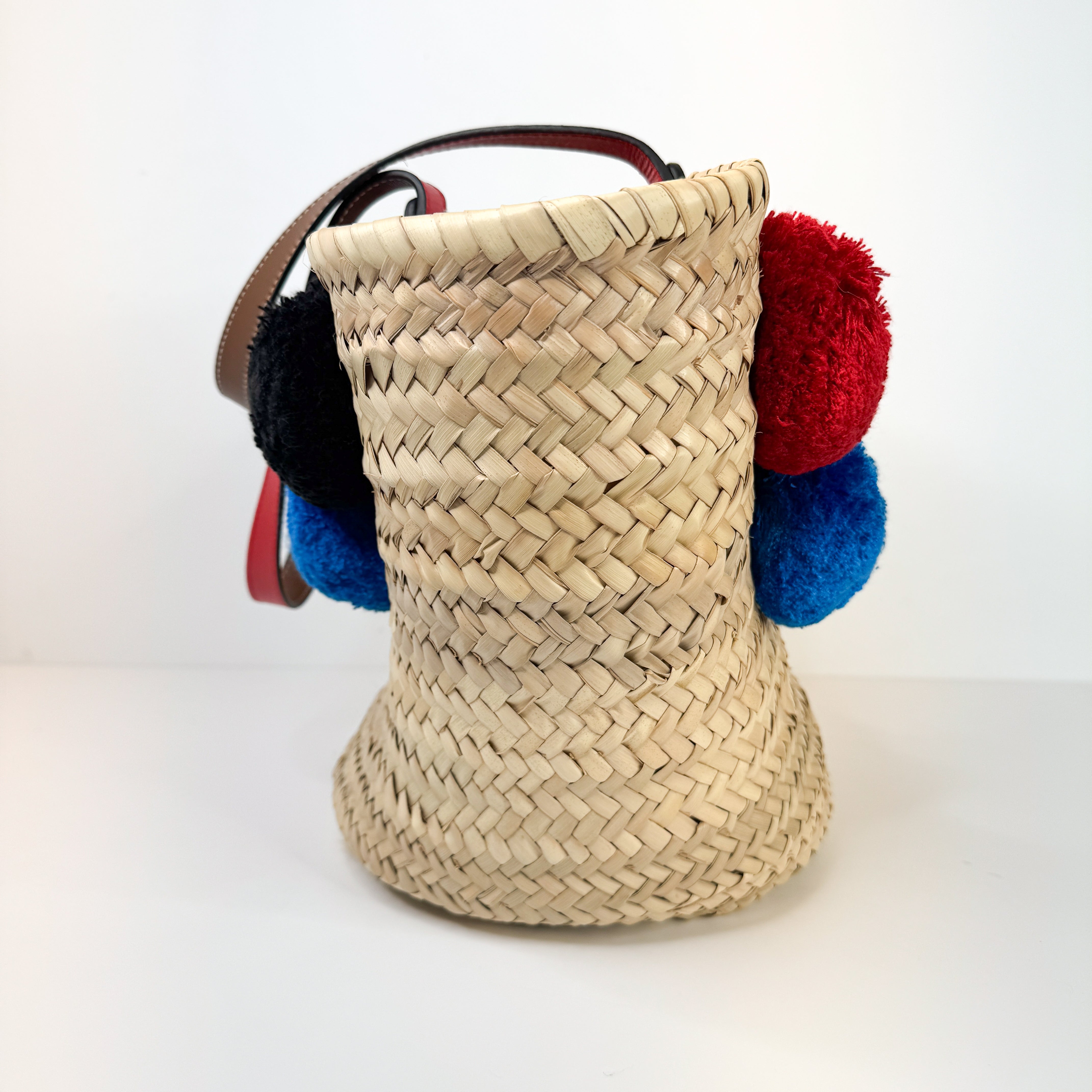 Pre-Owned Authentic Louboutin Raffia Loubishore Tan/Natural Straw Palm Pompom Basket Bag