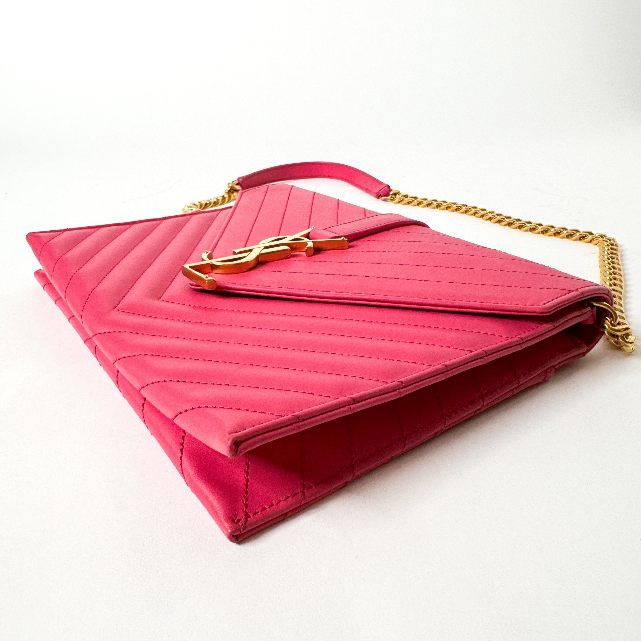 Pre-Owned Yves Saint Laurent Leather Crossbody Bag Pink Medium Envelope