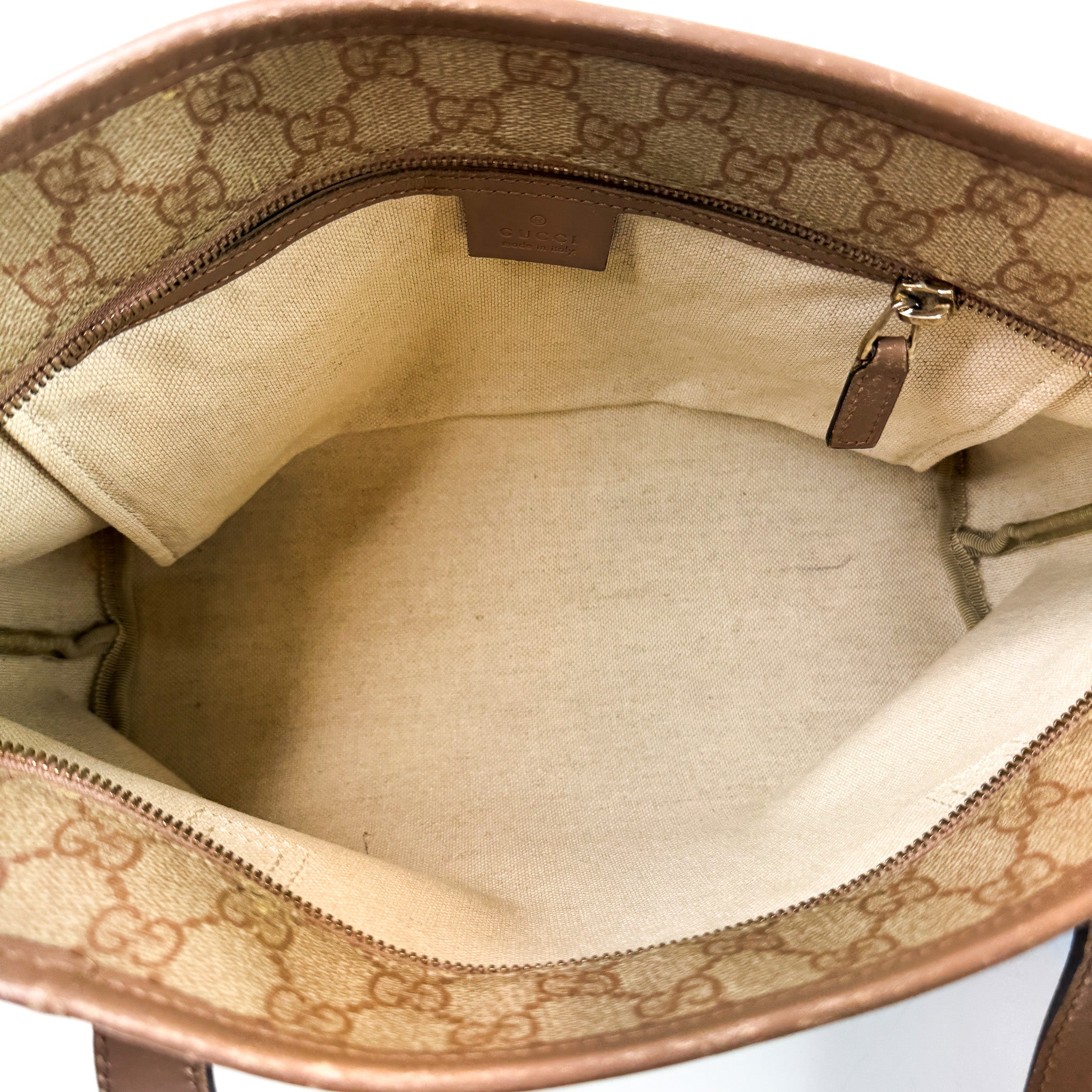 Pre-Owned Authentic Gucci Supreme Coated Canvas Beige GG Small Joy Tote Bag