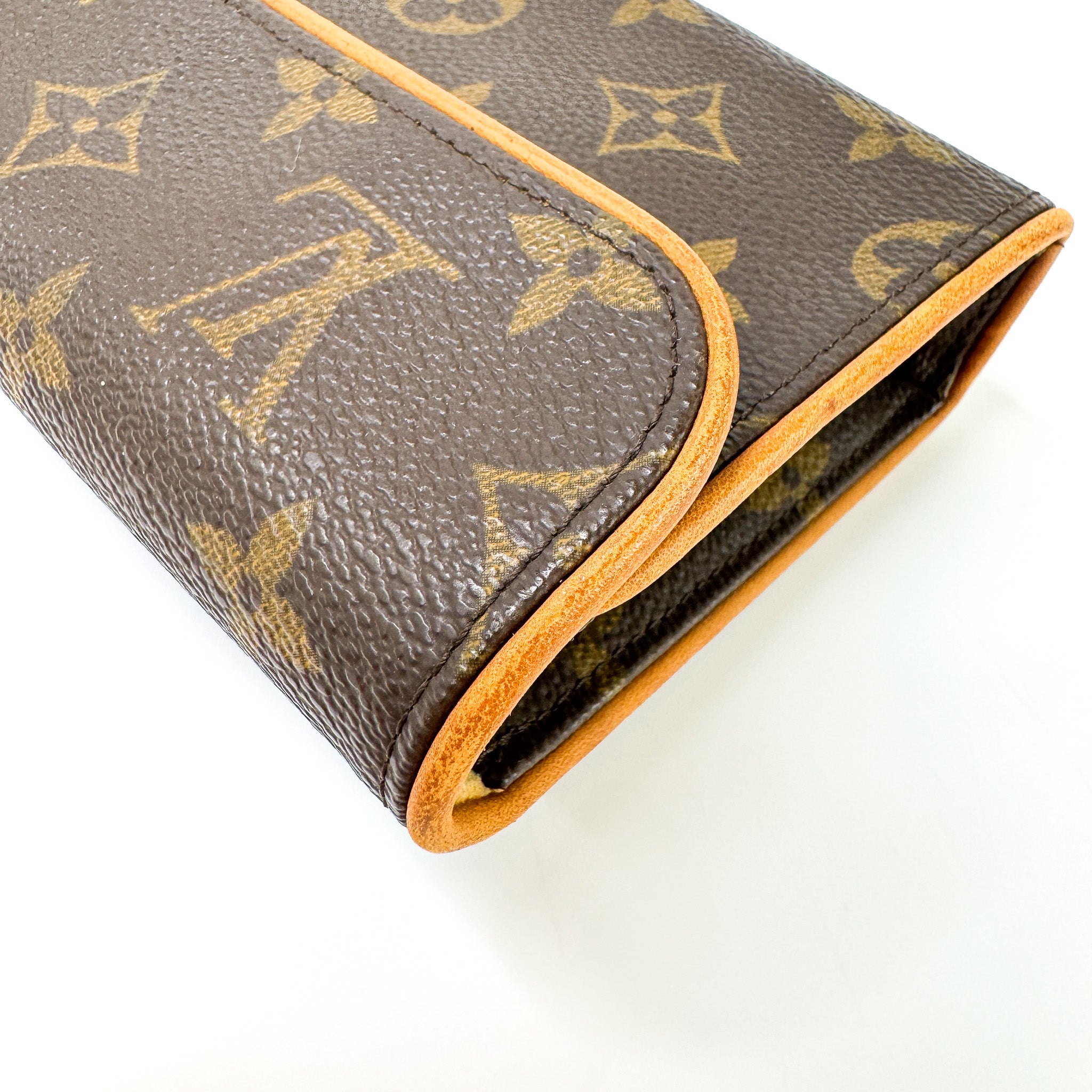 Pre-Owned Authentic Louis Vuitton Monogram Coated Canvas Pochette Florentine Bum Bag Belt Bag XS Full Set