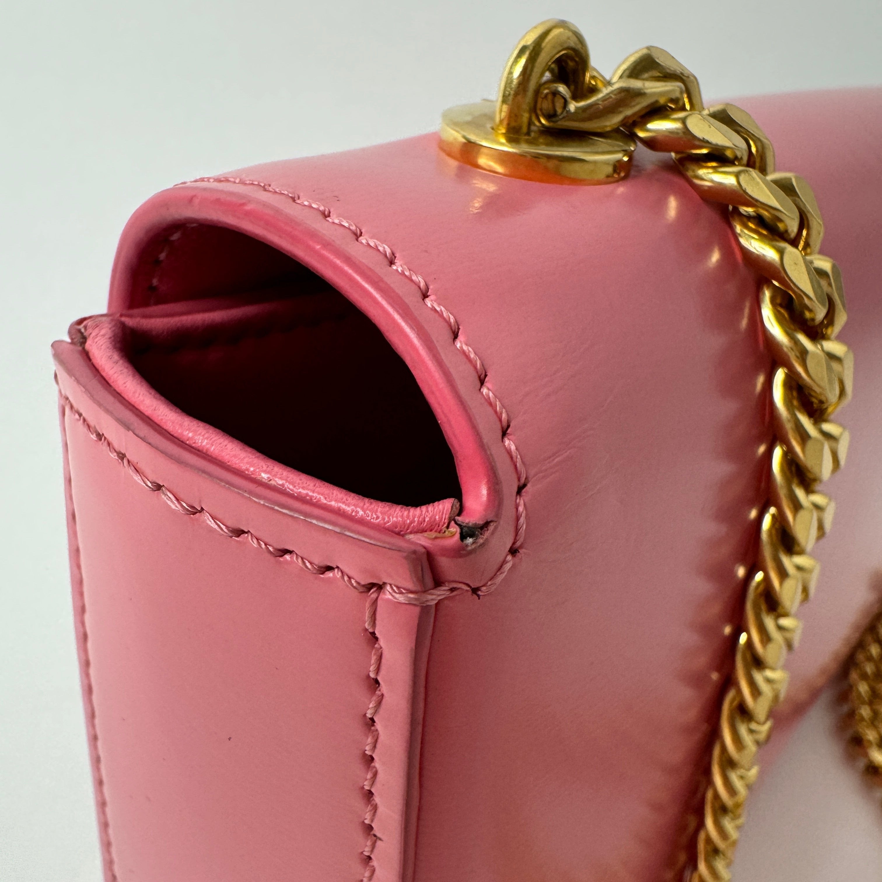 Pre-Owned Celine Calfskin Shoulder Bag in Flamingo Pink