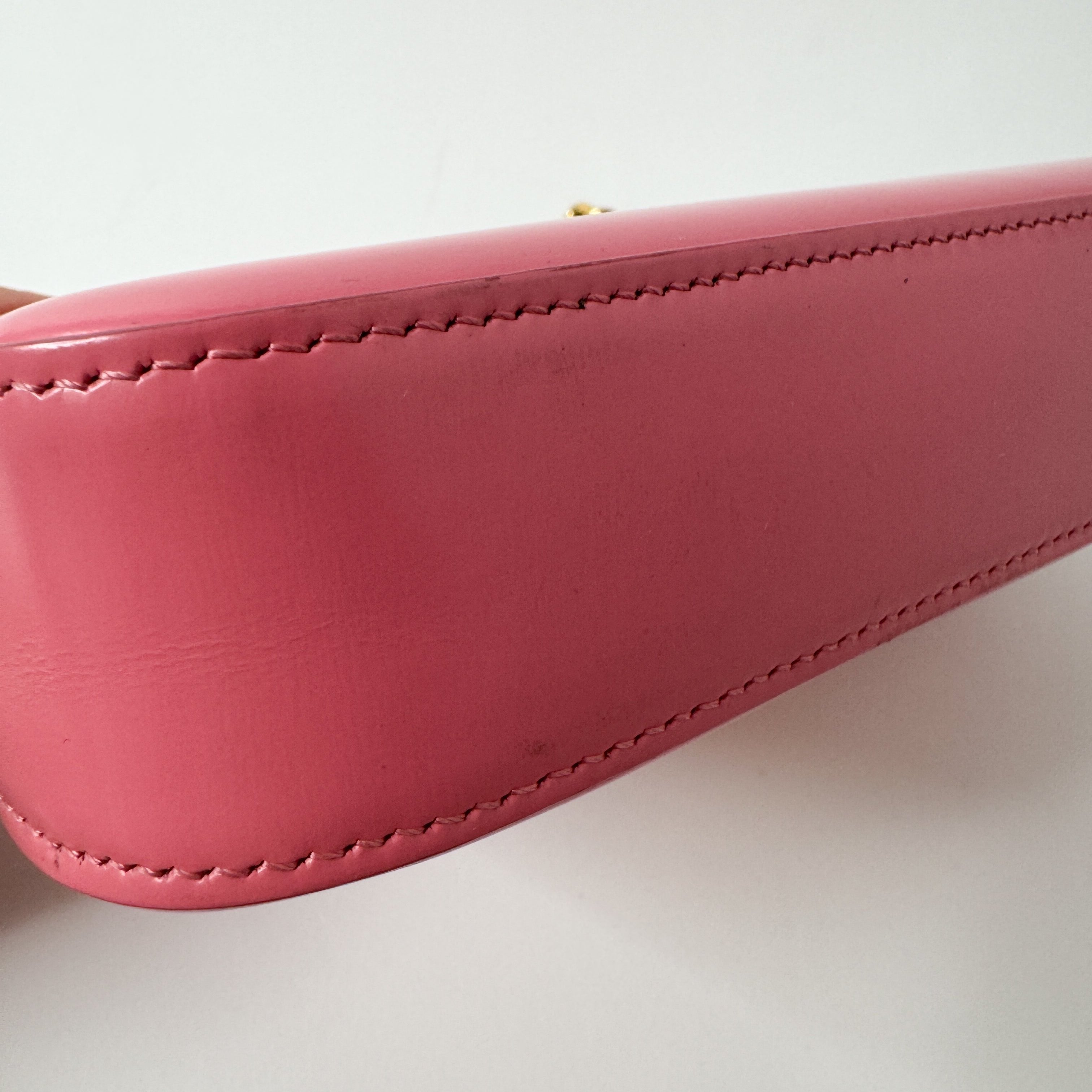 Pre-Owned Celine Calfskin Shoulder Bag in Flamingo Pink