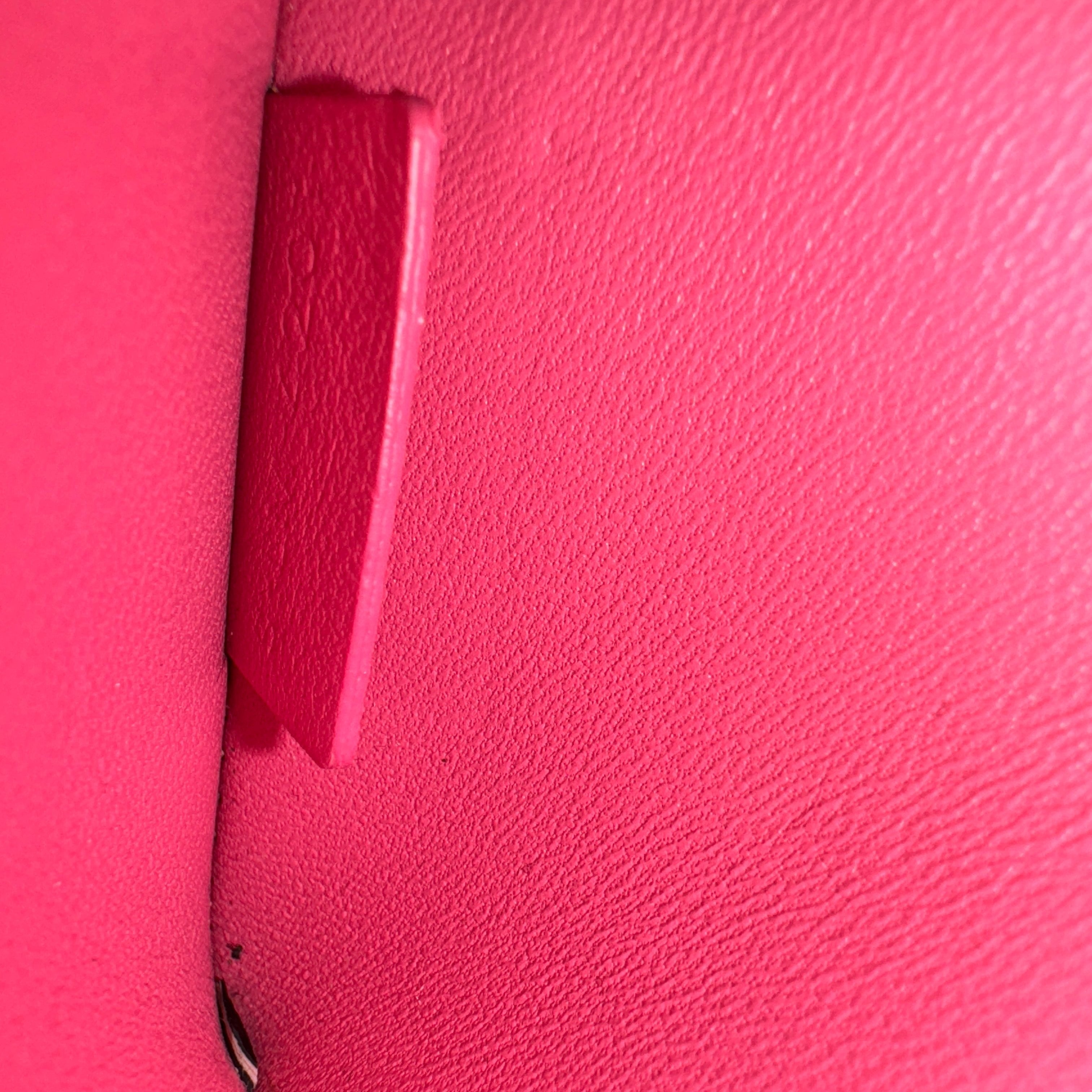 Pre-Owned Celine Calfskin Shoulder Bag in Flamingo Pink