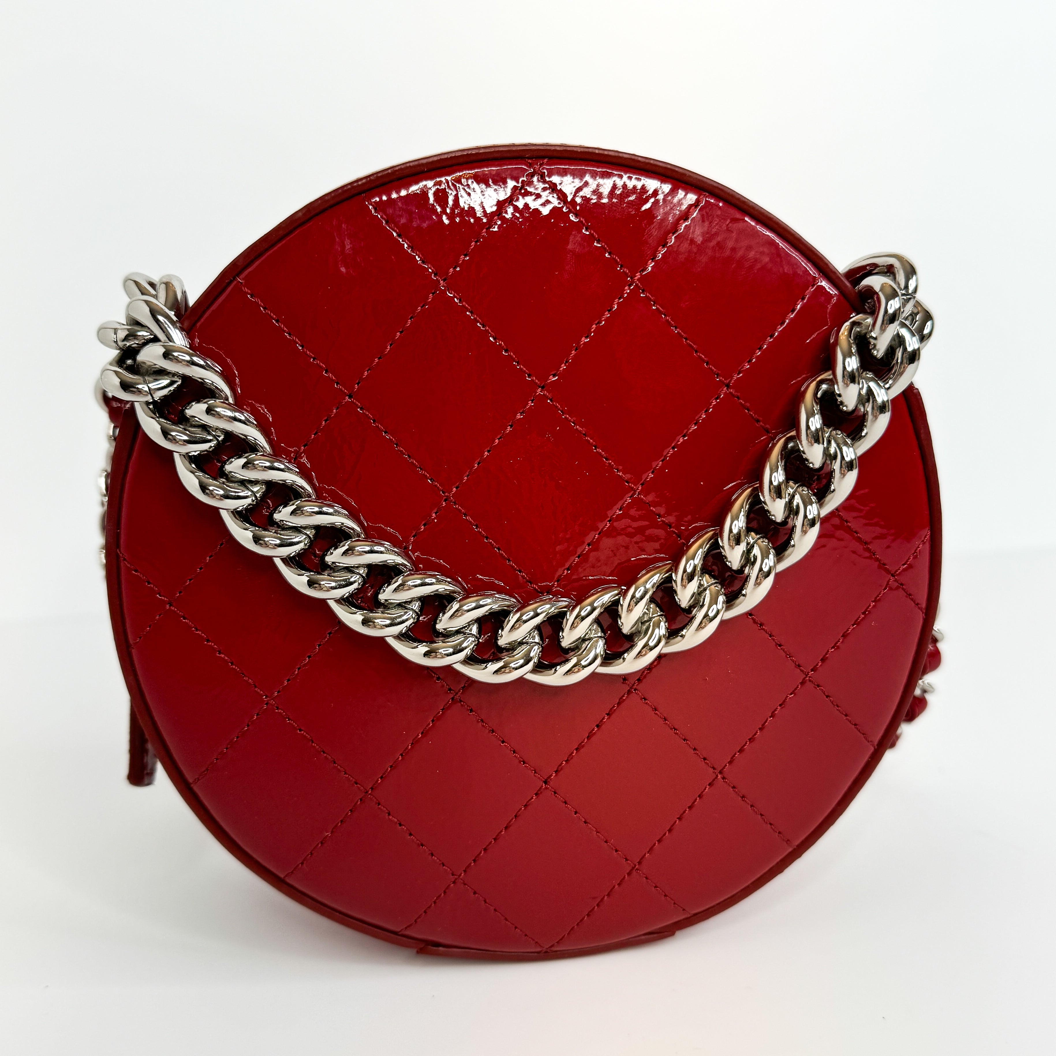 Pre-Owned Authentic Chanel Patent Leather Round as Earth Crossbody Bag with Silver Hardware