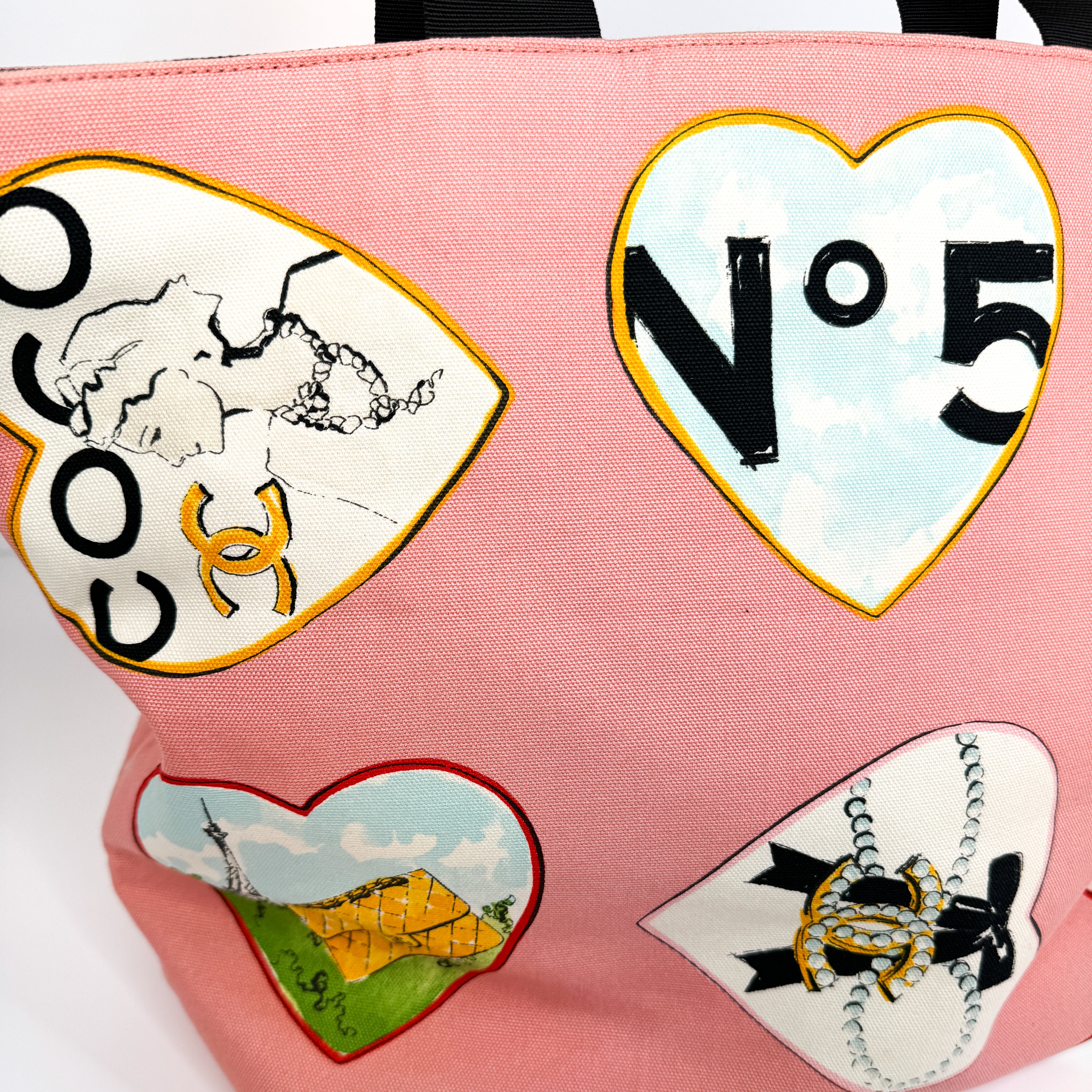 Pre-Owned Authentic Chanel Coco Hearts 2006 Karl Lagerfeld Cruise Collection Valentine's Day Pink Tote